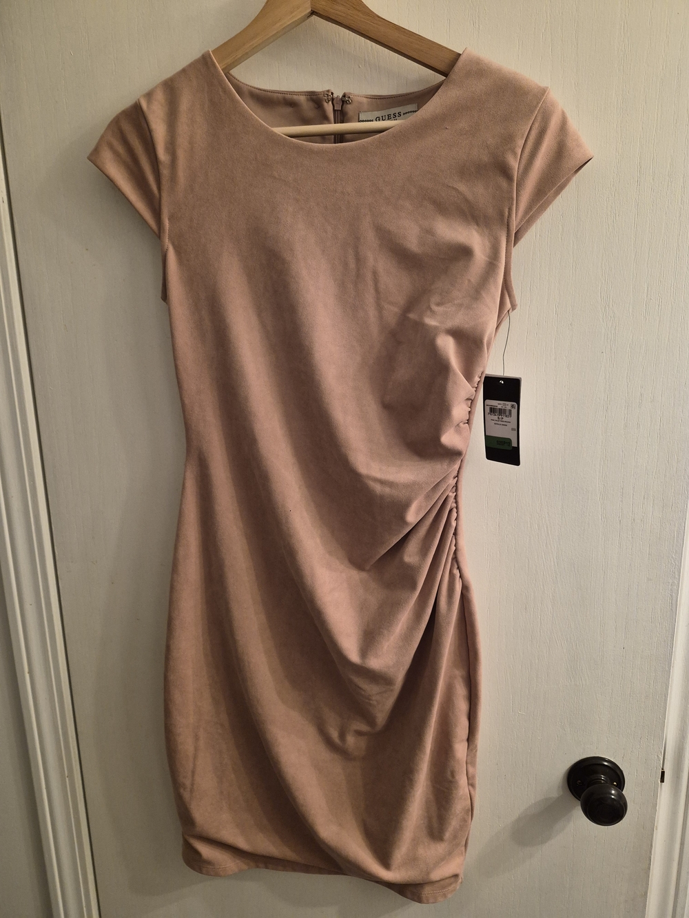 NWT Size S GUESS Dusty Rose Ruched Side Cap Sleeve Mini Dress